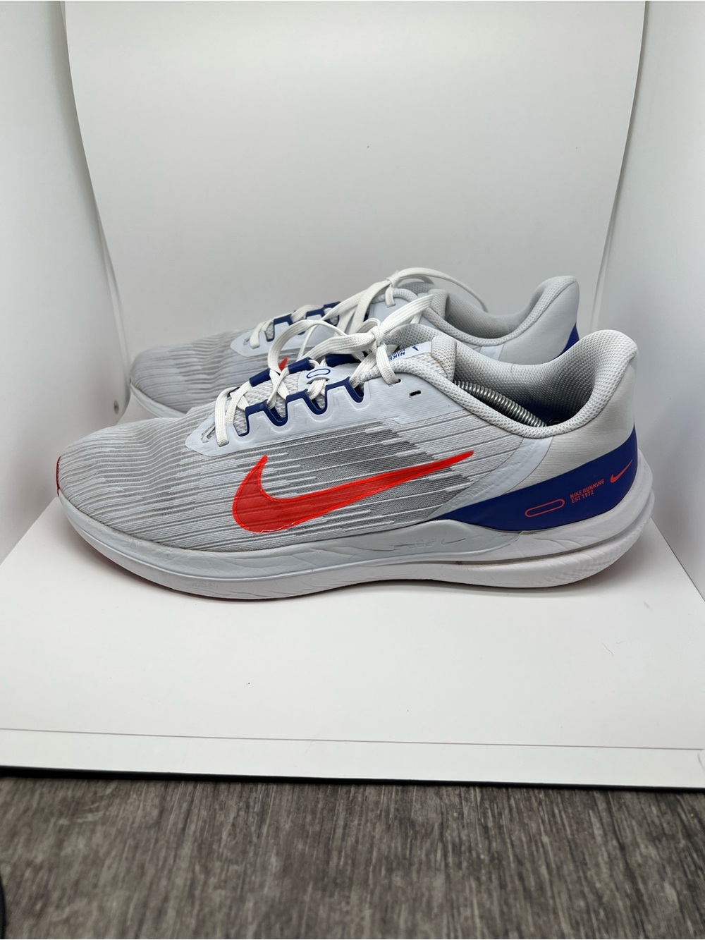 Men’s Nike Air Winflo 9 Running Shoes Size 14